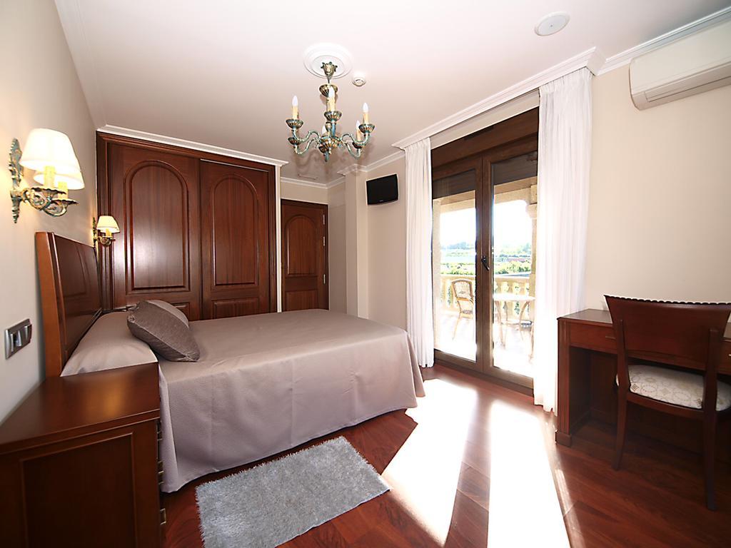 Pension Residencia A Cruzan (Adults Only) Noalla  Dış mekan fotoğraf
