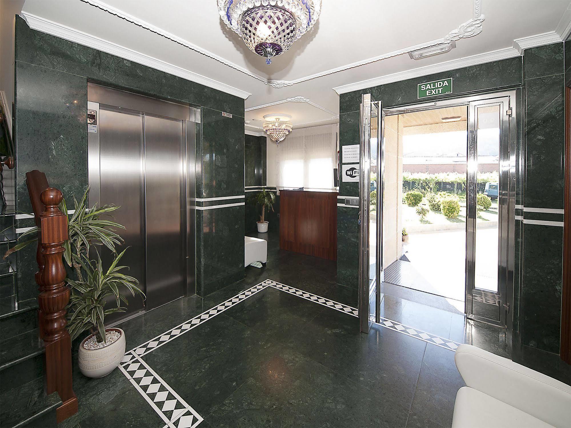 Pension Residencia A Cruzan (Adults Only) Noalla  Dış mekan fotoğraf