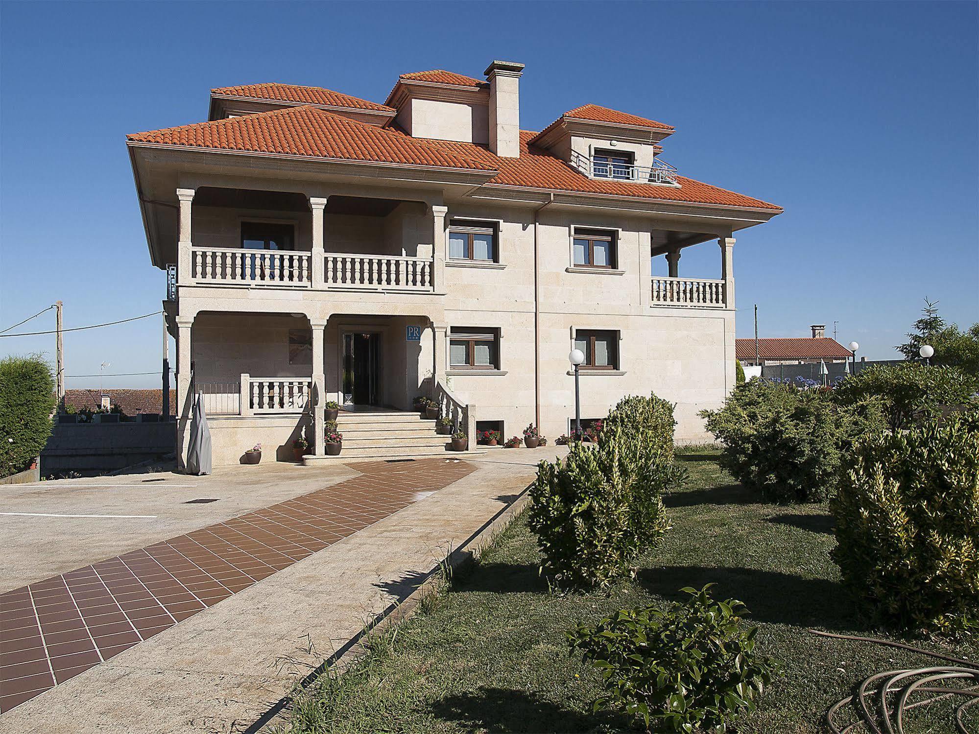 Pension Residencia A Cruzan (Adults Only) Noalla  Dış mekan fotoğraf