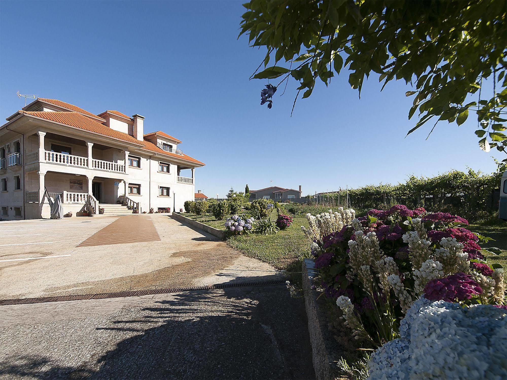 Pension Residencia A Cruzan (Adults Only) Noalla  Dış mekan fotoğraf